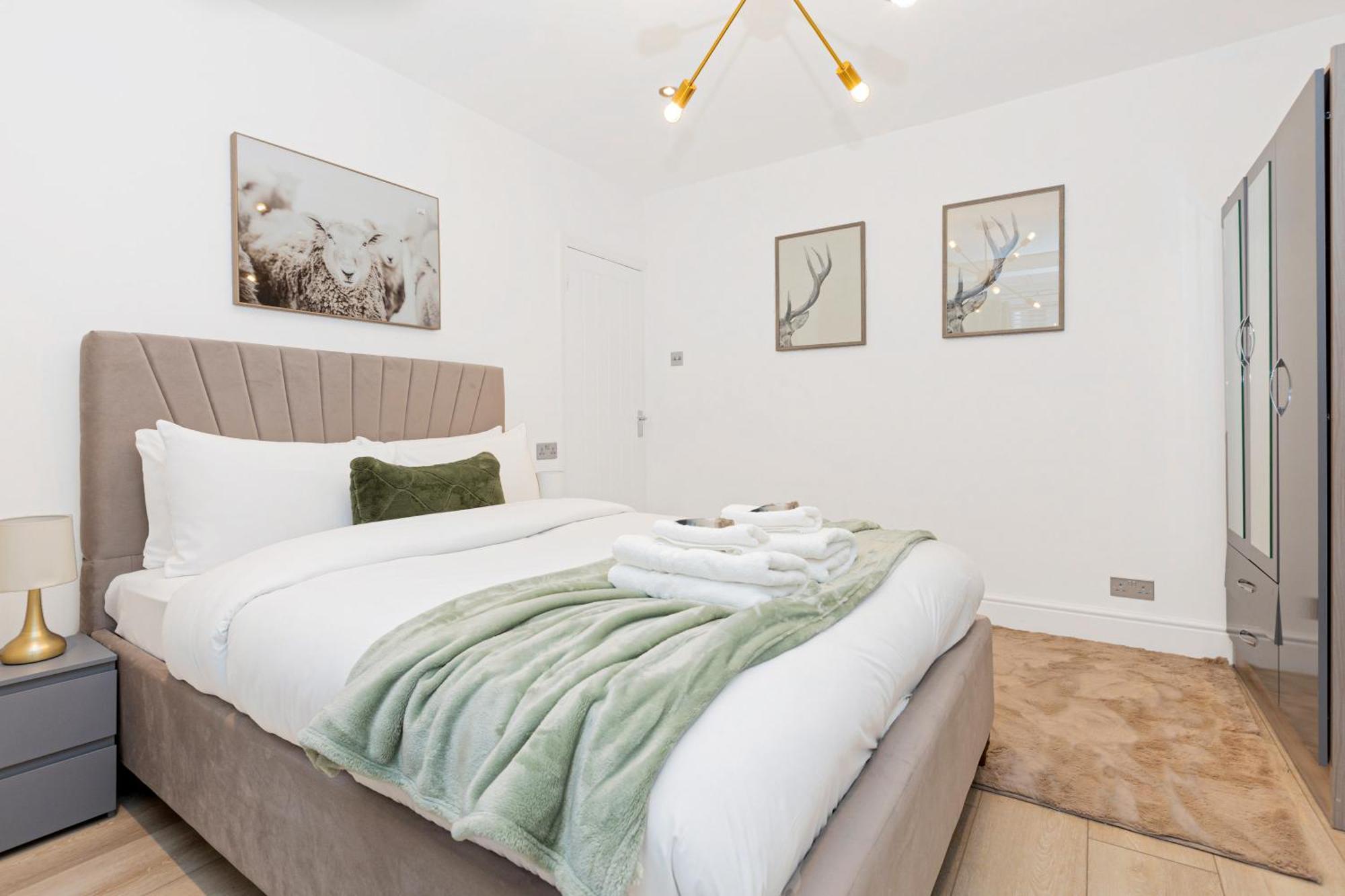 Classy 2br Btw Wimbledon & Streatham, 10 Min Tube Appartamento